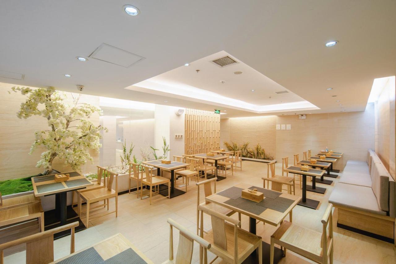 All Season Kunming Zhengyifang Pedestrian Street Hotel エクステリア 写真