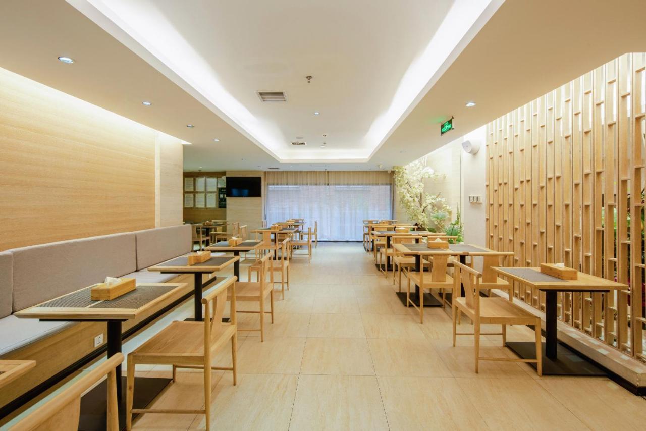All Season Kunming Zhengyifang Pedestrian Street Hotel エクステリア 写真