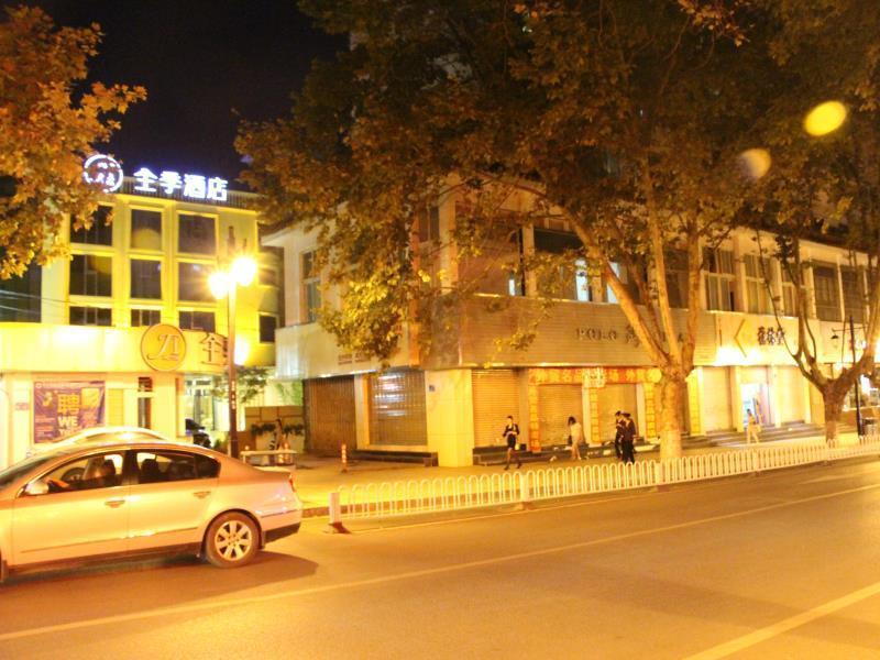 All Season Kunming Zhengyifang Pedestrian Street Hotel エクステリア 写真
