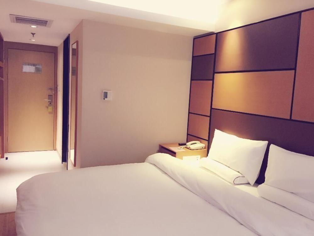 All Season Kunming Zhengyifang Pedestrian Street Hotel エクステリア 写真